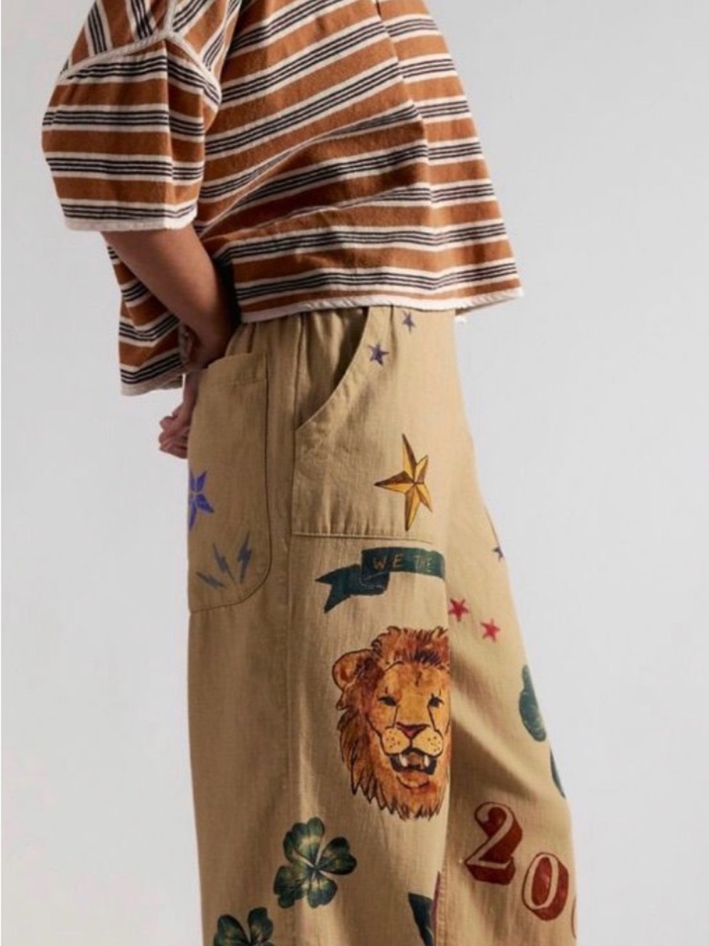 We the Free People Breezy Printed Tan Wide-Leg Pants with Lion Motif | NWOT